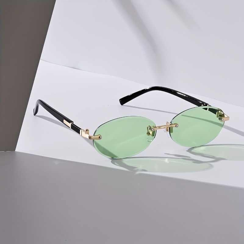 Sexy Small Oval Punk Sunglasse - Metal Photo Panel avaliação e preço